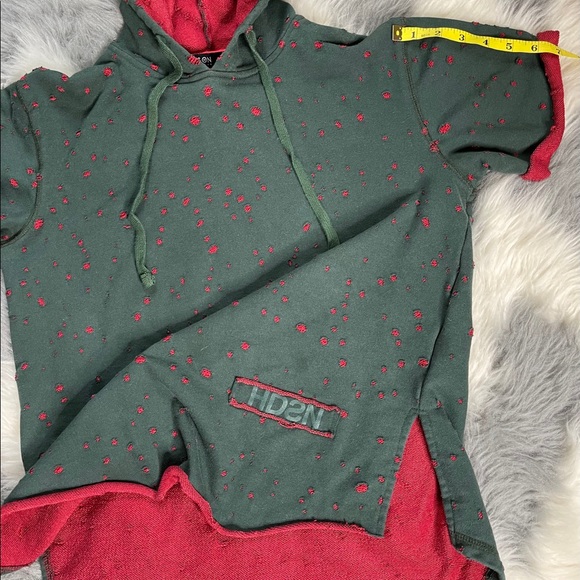 HUDSON short sleeve pullover (SMALL) - Picture 6 of 8